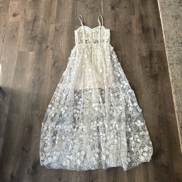 Altar’s State White Floral Lace Dress - Picture 7 of 7